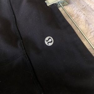 Full Length Black Lulu Lemon Leggings